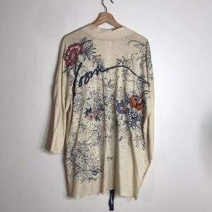 Floral Print Cream Top by Kyla seo